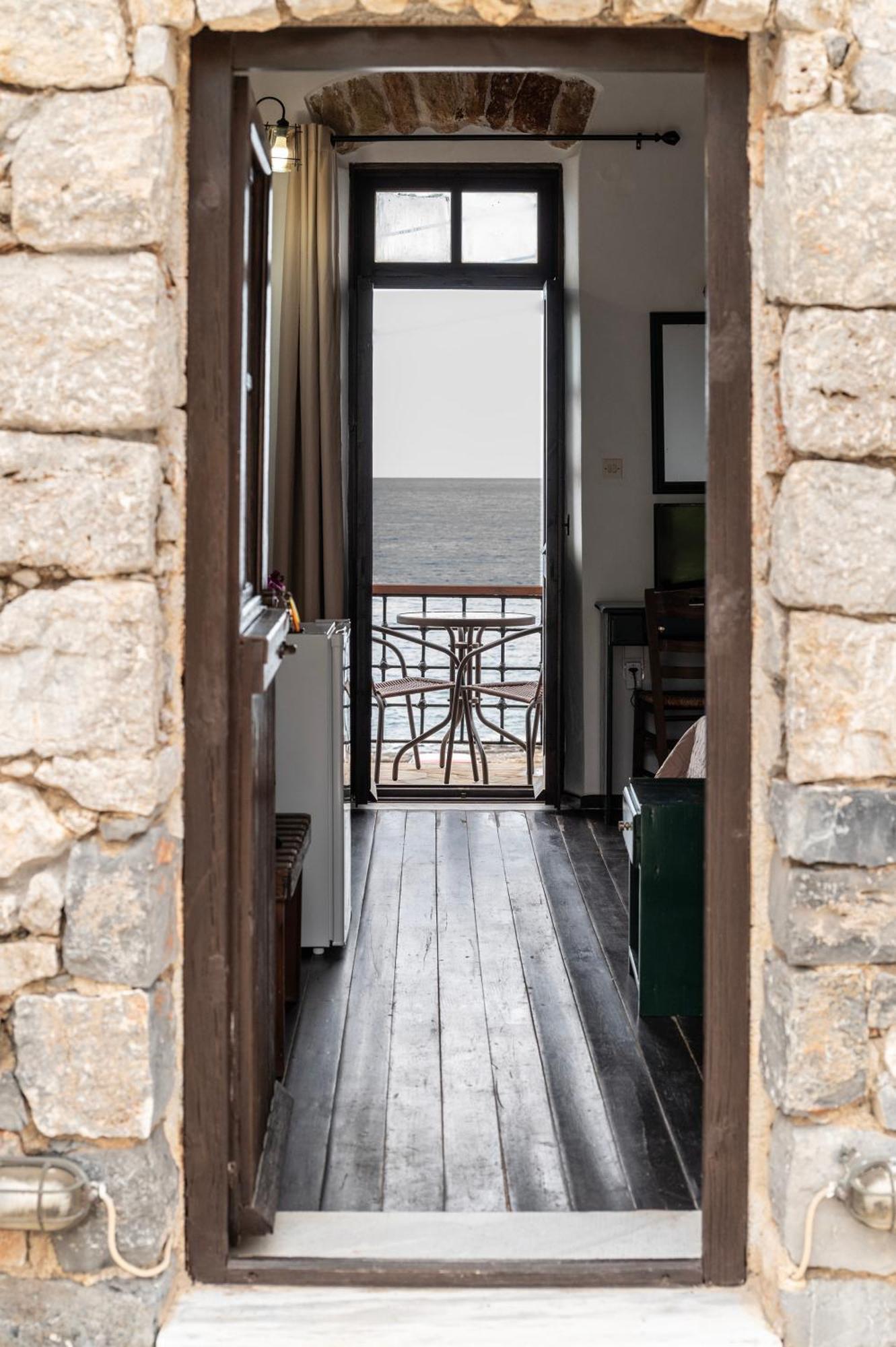 Hotel Belessi'S Mansion 1 à Monemvasia Extérieur photo