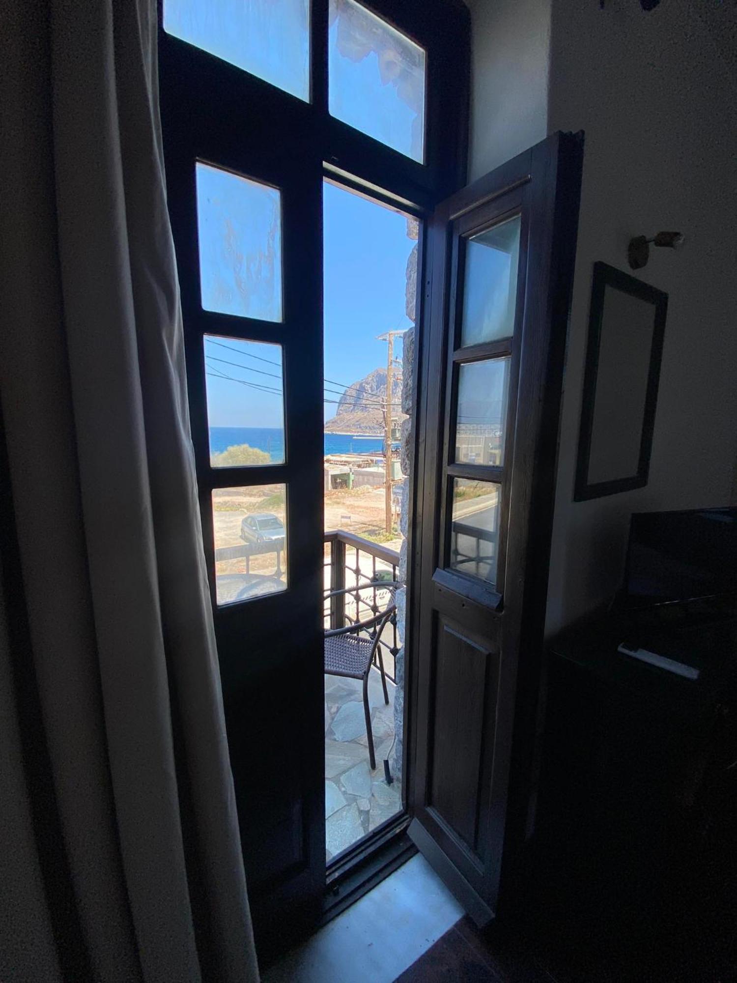 Hotel Belessi'S Mansion 1 à Monemvasia Extérieur photo