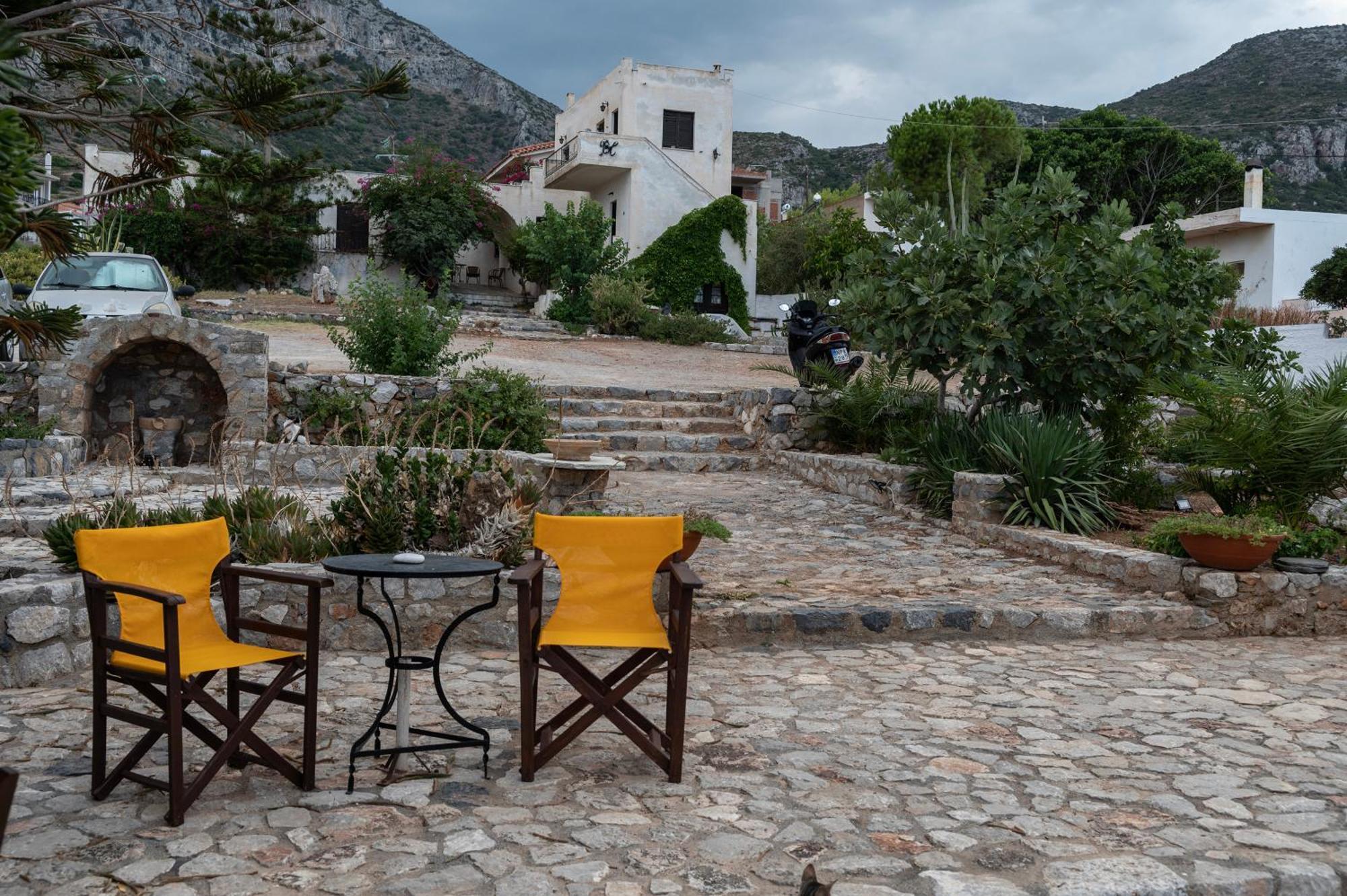 Hotel Belessi'S Mansion 1 à Monemvasia Extérieur photo